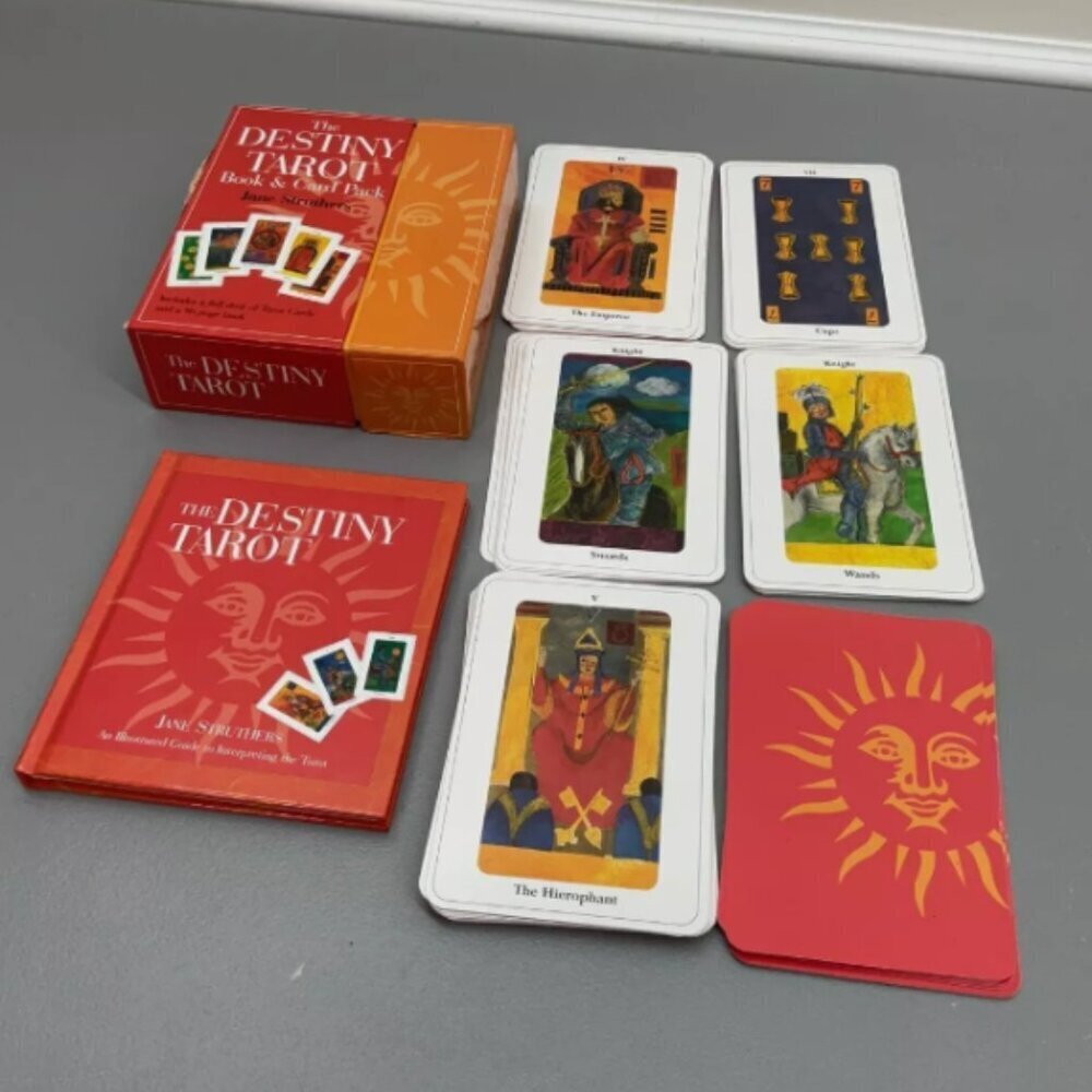 The Destiny Tarot Book And Card Pack Jane Struthers ISBN 1-85585-741-3